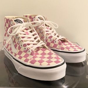 Vans Sk8-Hi, Pink Checkerboard Canvas *NEVER WORN*